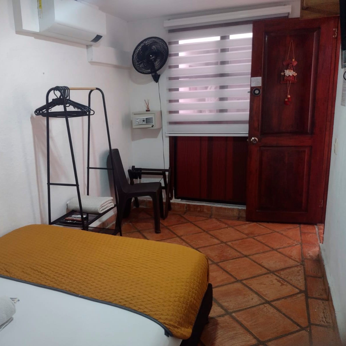 Budget Double Room - Photo 1